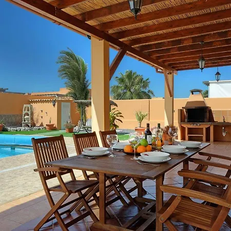 Susi Costa De Antigua